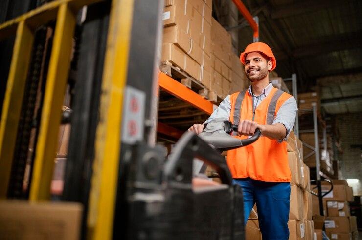 Aluguel de Empilhadeira Preço: 5 Dicas para Economizar