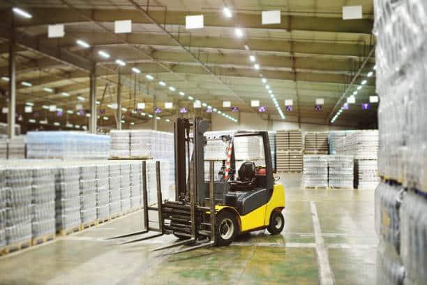 Venda de empilhadeiras usadas para otimizar sua operação